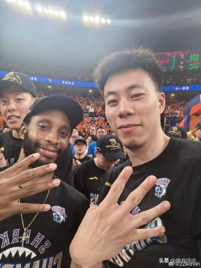 U17男篮虐委内瑞拉!张懿赵杰+2将齐爆,多人贡献,吕飞燕下替补