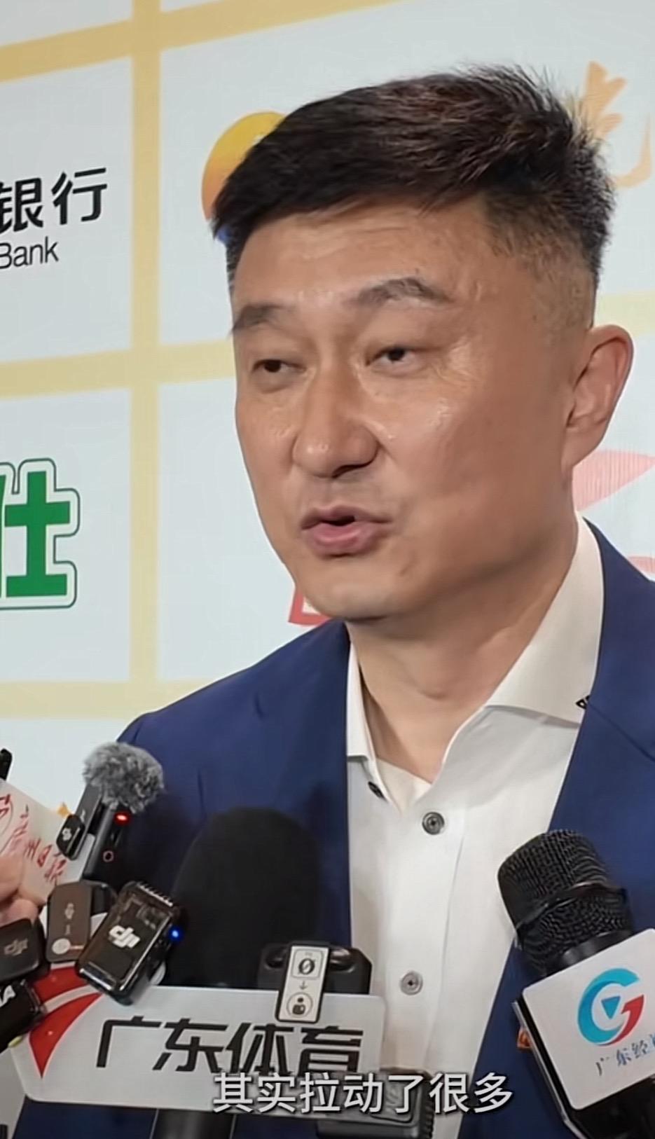 勇士队获得备受瞩目的1.12亿美元侧翼重大交易更新！