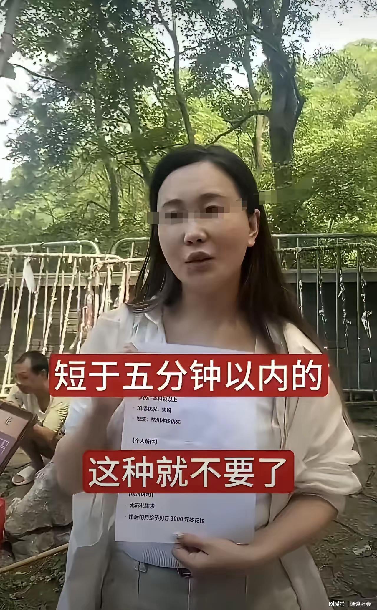 美媒建议老鹰签阿尔瓦拉多
