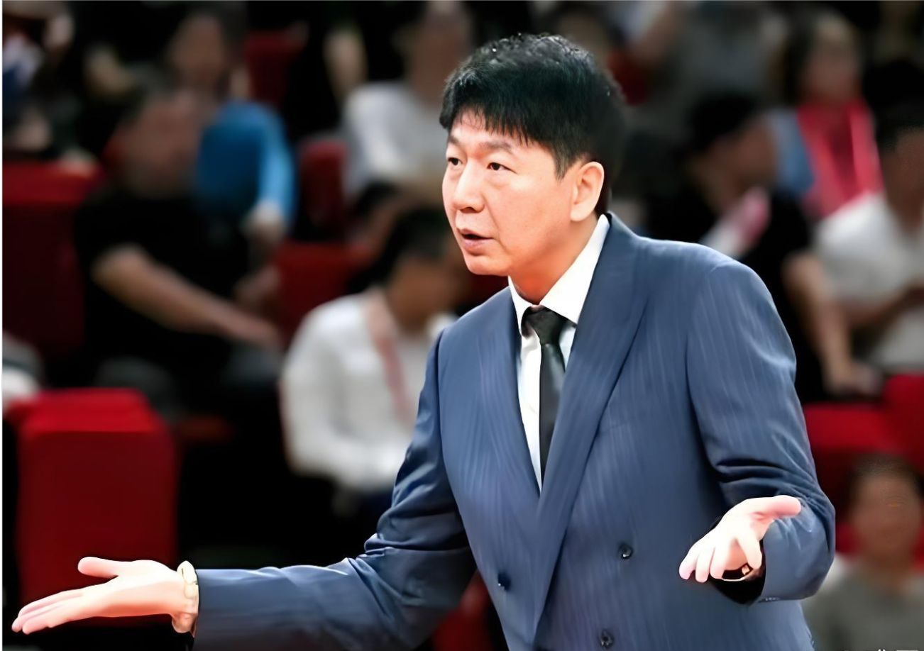 黄蜂先稳后险 选秀瞄准内线新星