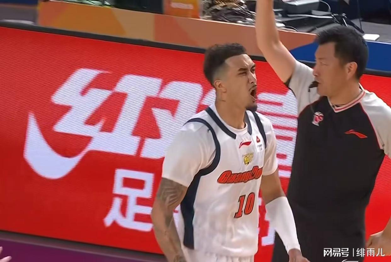 老鹰引援头号目标锁定里夫斯