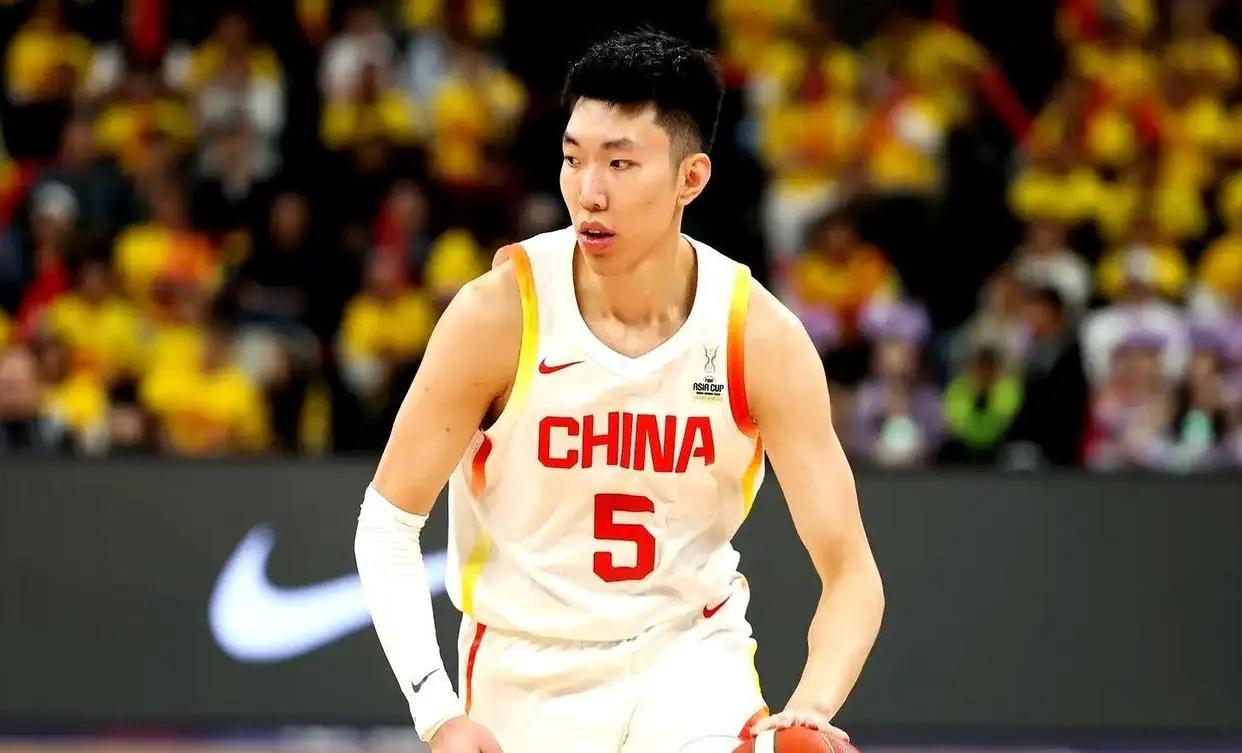 马刺悬了?福斯特主裁尼克斯近十战全胜 系列赛终结战赢39.4分