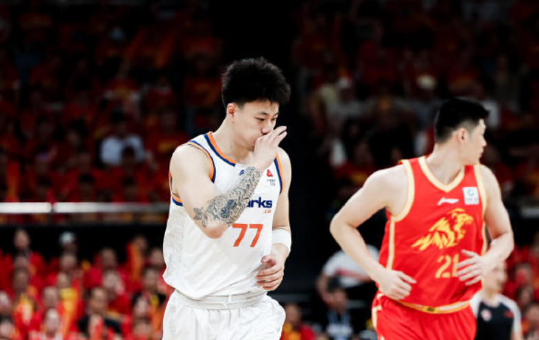 同样是NBA传奇巨星，为何科比营销害人，詹姆斯营销却无害？