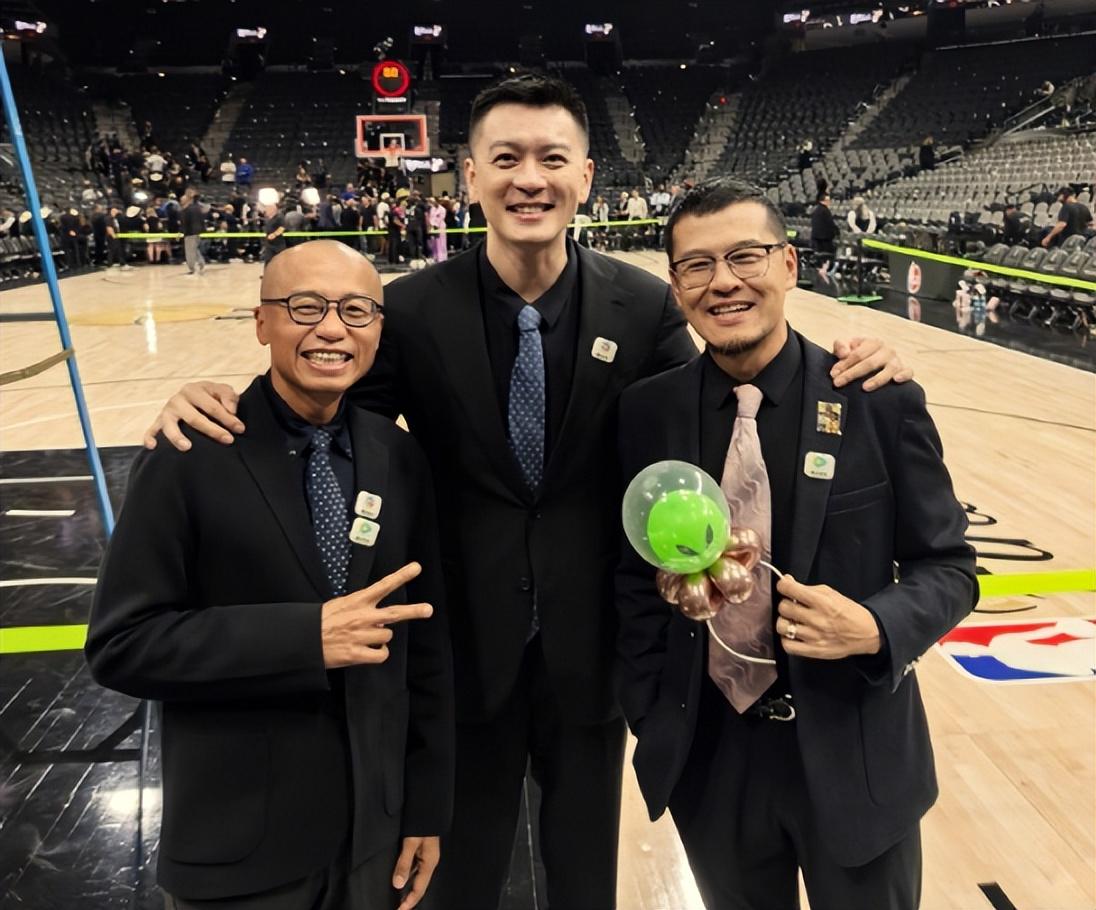 不惧文班垫脚布伦森45+3，唐斯全场2分，尼克斯4