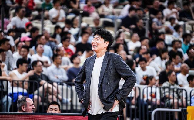 NBA总决G5邀米奇·盖顿赛前唱国歌